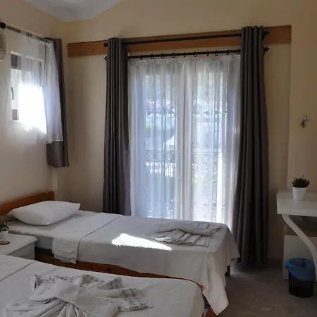 Olive Ovacik פאטהיה